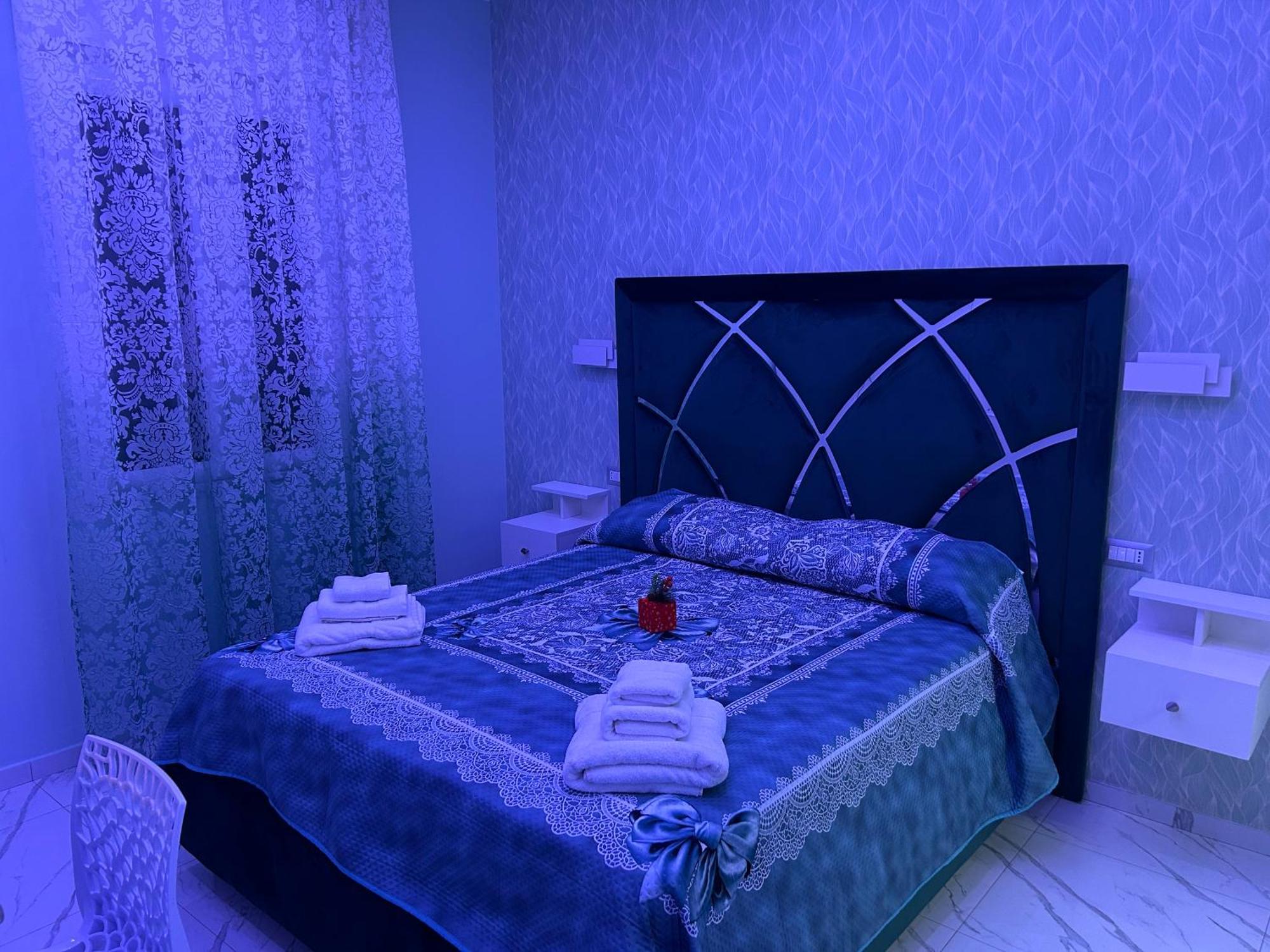 Bebsantaniellohouse1 Bed and Breakfast Napoli Eksteriør billede