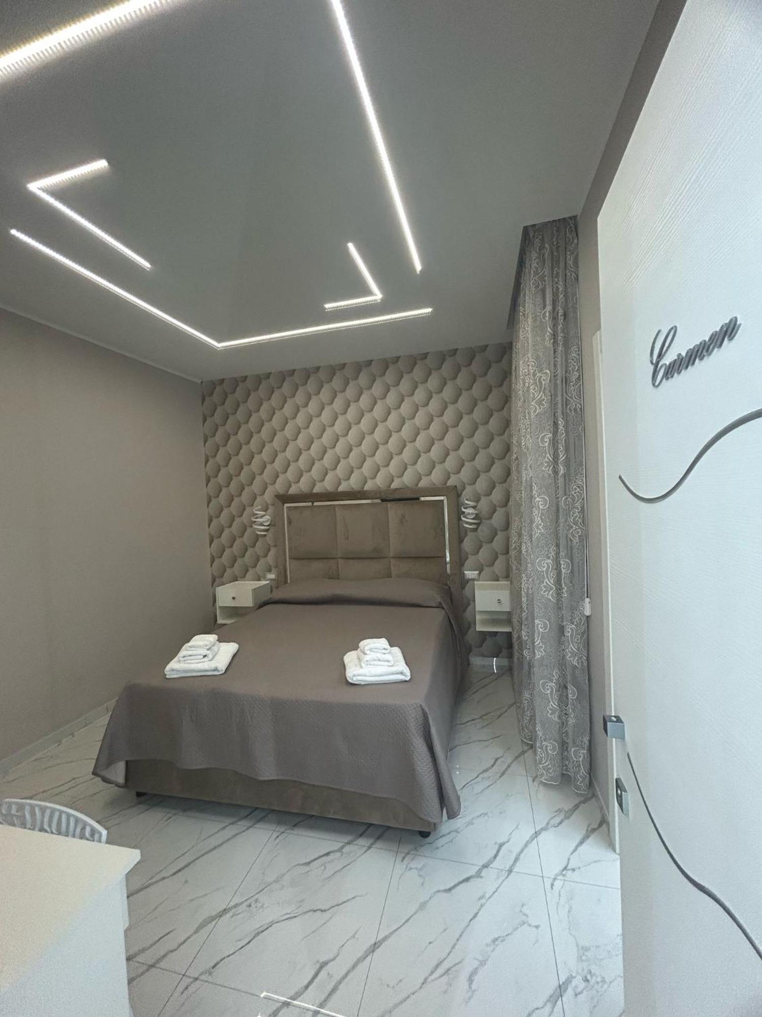Bebsantaniellohouse1 Bed and Breakfast Napoli Eksteriør billede